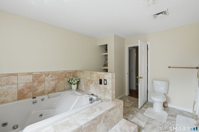 53 Quarry Lane, Meriden, CT 06451