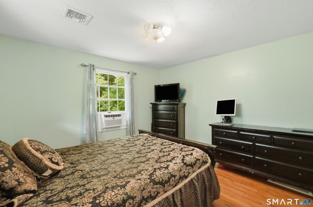 53 Quarry Lane, Meriden, CT 06451