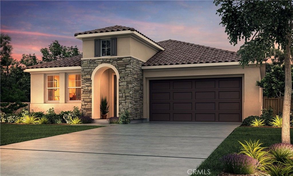 Image 1 of property listing at 446 Meyers, Los Banos, CA 93635