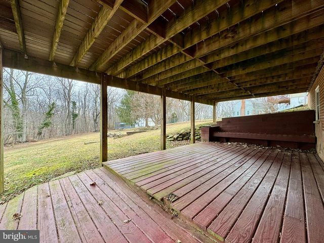 9813 MOYER RD, Damascus, MD 20872