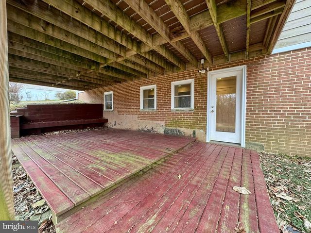 9813 MOYER RD, Damascus, MD 20872