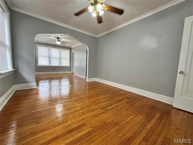 5056 Lindenwood Avenue, St Louis, MO 63109