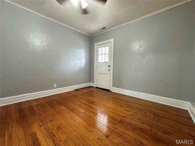 5056 Lindenwood Avenue, St Louis, MO 63109