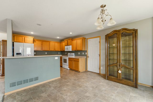 2701 13th Street SW, Altoona, IA 50009