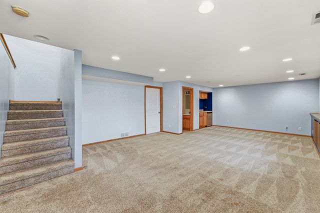 2701 13th Street SW, Altoona, IA 50009
