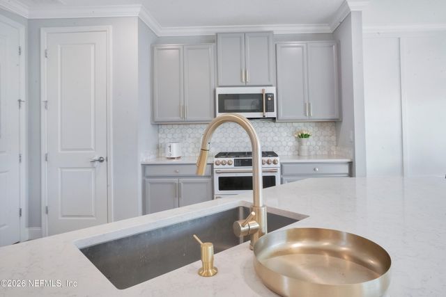 70 OLD FT Trail, St. Johns, FL 32259