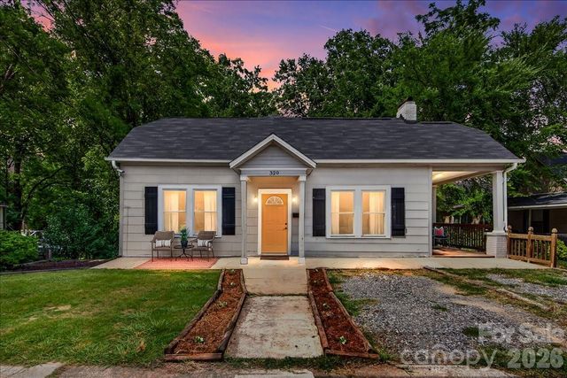 320 E 3rd Avenue, Gastonia, NC 28054