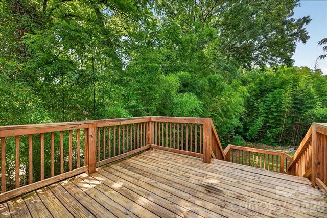 320 E 3rd Avenue, Gastonia, NC 28054