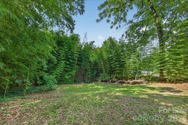 320 E 3rd Avenue, Gastonia, NC 28054
