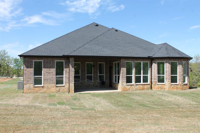 162 Sunset Bay Pointe Court, Chico, TX 76431