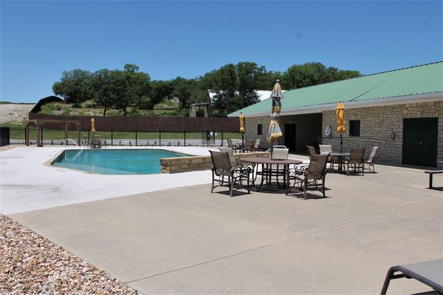 162 Sunset Bay Pointe Court, Chico, TX 76431