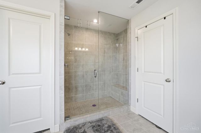 4123 Highland Green Drive, Mason, OH 45040