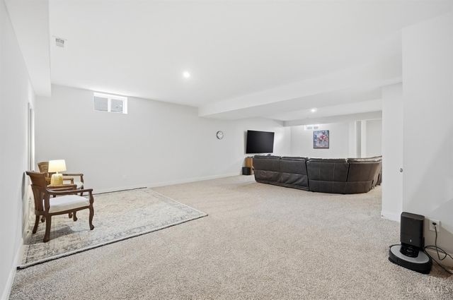 4123 Highland Green Drive, Mason, OH 45040