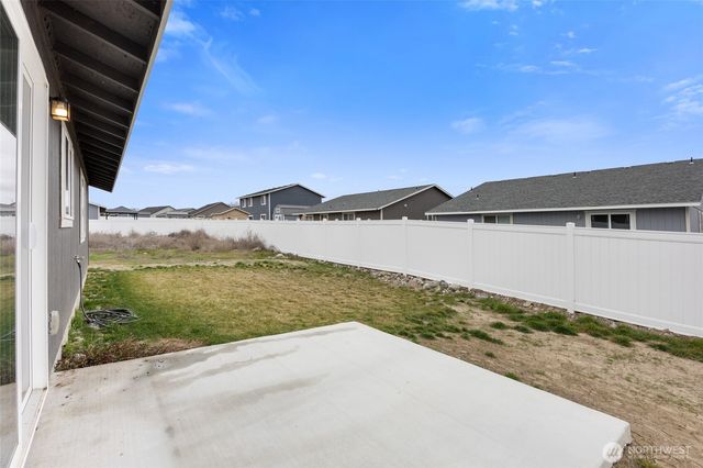 1314 W Polo Ridge Drive, Moses Lake, WA 98837