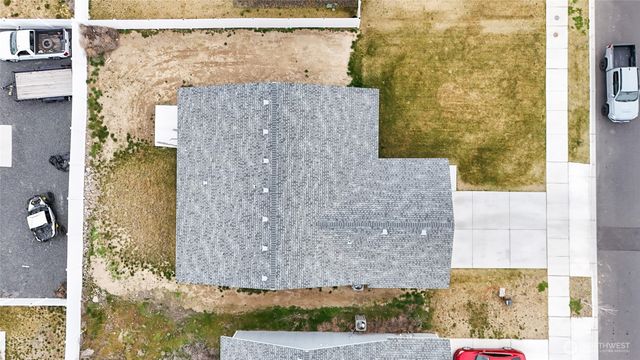 1314 W Polo Ridge Drive, Moses Lake, WA 98837