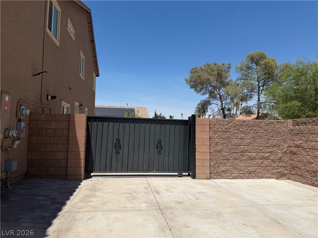 6460 West Diablo Drive, Las Vegas, NV 89118