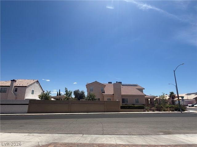6460 West Diablo Drive, Las Vegas, NV 89118