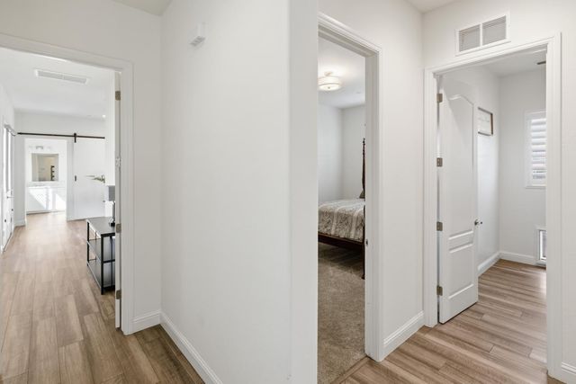 2937 22nd Avenue, Kingsburg, CA 93631