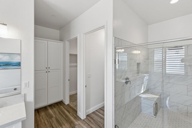 2937 22nd Avenue, Kingsburg, CA 93631