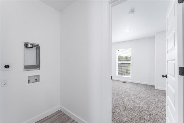 1090 States Avenue, Bentonville, AR 72713