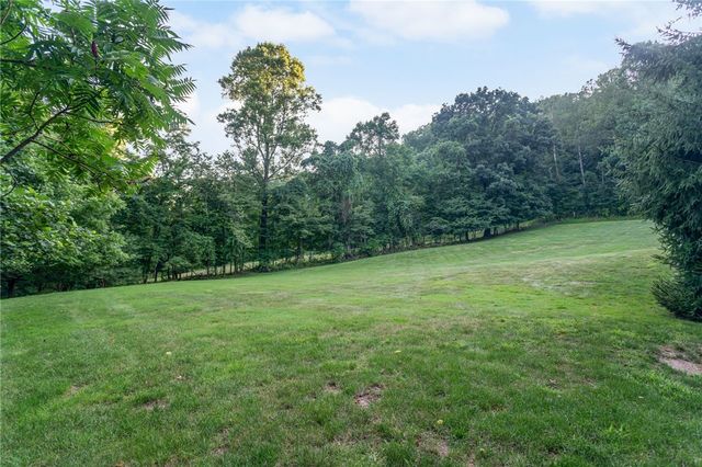3424 Lashan Drive, Murrysville, PA 15668