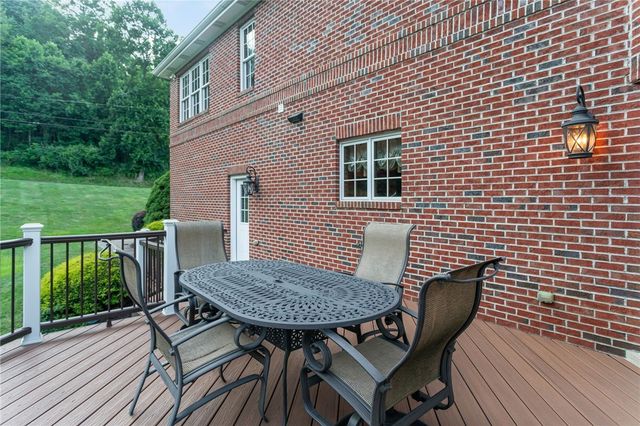 3424 Lashan Drive, Murrysville, PA 15668