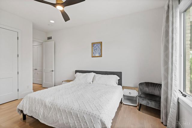 15 Old Orchard Lane, Indian Hill, OH 45242