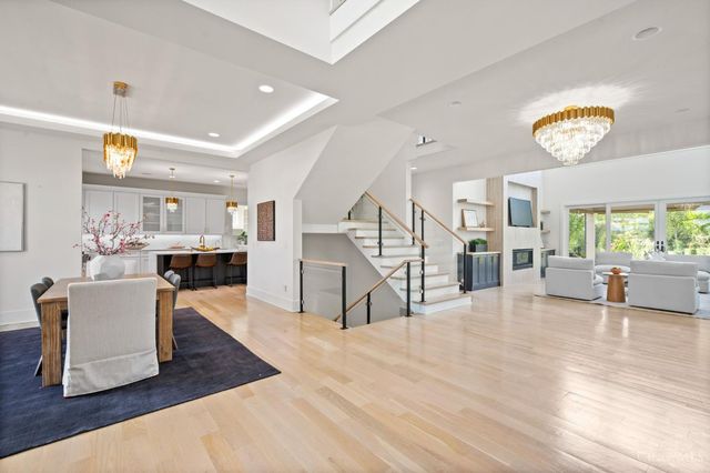 15 Old Orchard Lane, Indian Hill, OH 45242