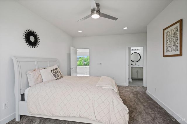 15 Old Orchard Lane, Indian Hill, OH 45242