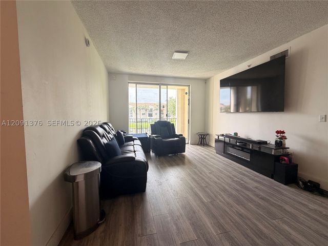 2360 E Preserve Way 206, Miramar, FL 33025