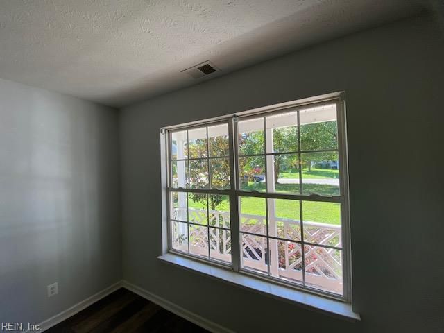 104 Rusty CT, Williamsburg, VA 23185
