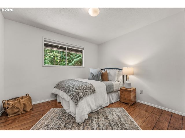 7030 Sw 78TH Ave, Portland, OR 97223