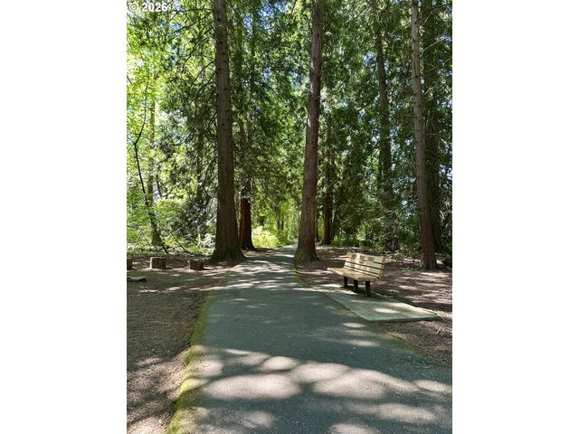 7030 Sw 78TH Ave, Portland, OR 97223