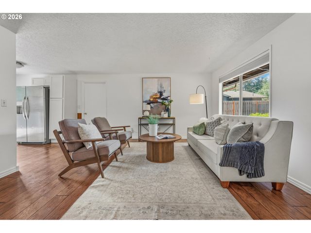 7030 Sw 78TH Ave, Portland, OR 97223