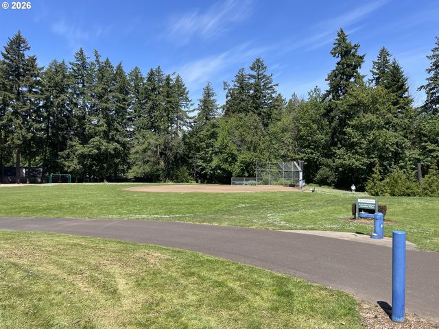 7030 Sw 78TH Ave, Portland, OR 97223