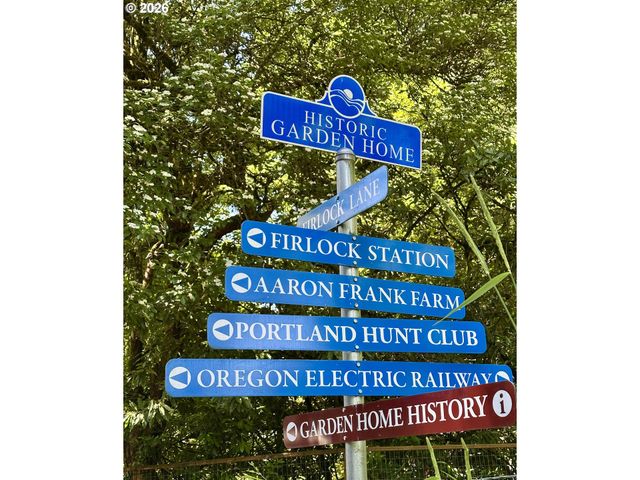 7030 Sw 78TH Ave, Portland, OR 97223
