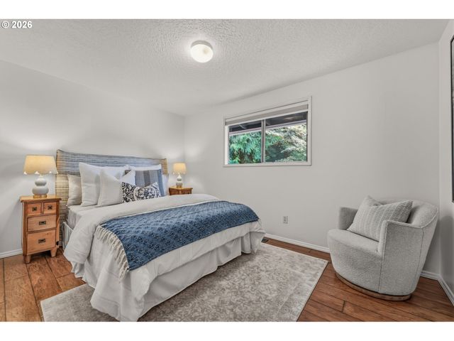 7030 Sw 78TH Ave, Portland, OR 97223