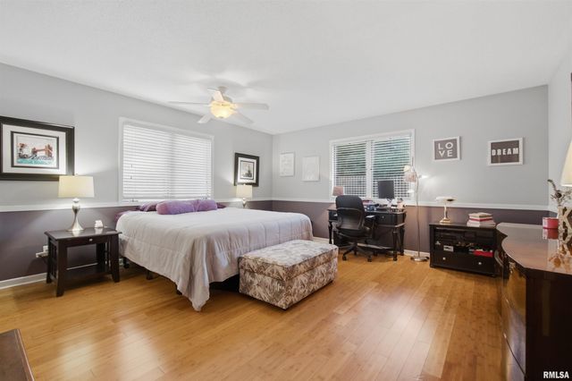 440 W WOODRIDGE Lane, Peoria, IL 61614