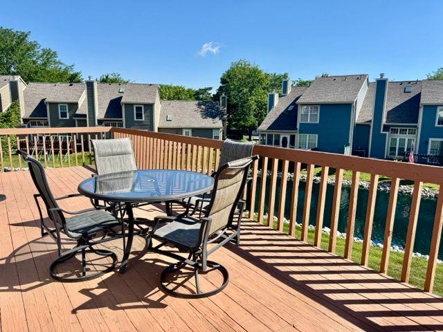 169 Queens Crossing, Centerville, OH 45458