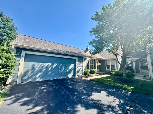 169 Queens Crossing, Centerville, OH 45458