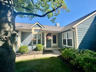 169 Queens Crossing, Centerville, OH 45458