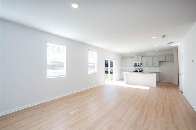 242 Lookout Drive, Dallas, GA 30132