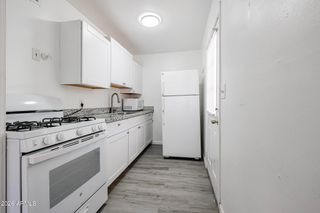 3315 E CAMBRIDGE Avenue 3, Phoenix, AZ 85008