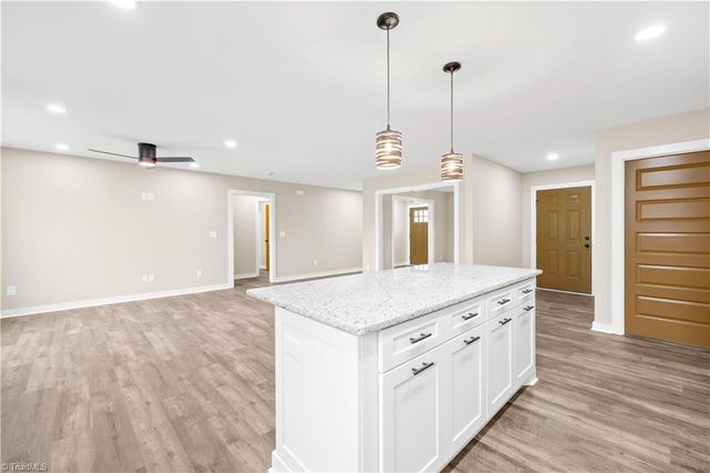 242 Bradley Farm Road, Statesville, NC 28625