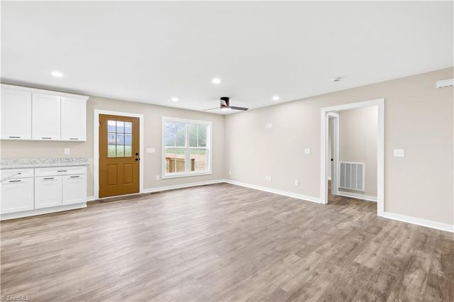 242 Bradley Farm Road, Statesville, NC 28625