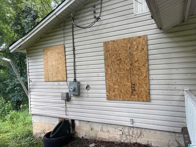 1202 15TH STREET, Midfield, AL 35228