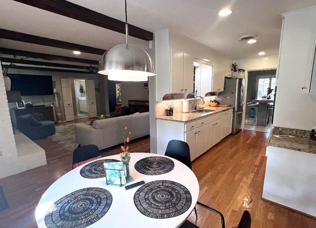 4805 Harlan Avenue, Fort Worth, TX 76132