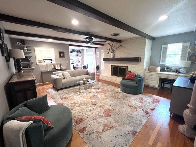 4805 Harlan Avenue, Fort Worth, TX 76132