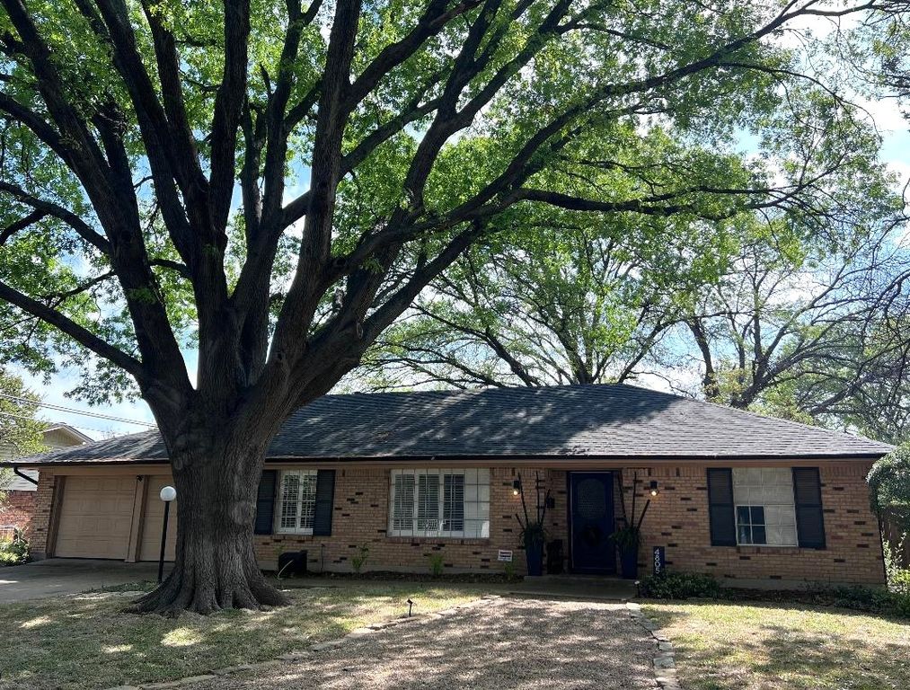 4805 Harlan Avenue, Fort Worth, TX 76132