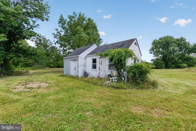 2923 & 2925 N ROLLING RD, Windsor Mill, MD 21244